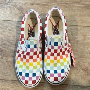 Vans woman’s Rainbow Checkered Slip-On Sneakers sz 8 new